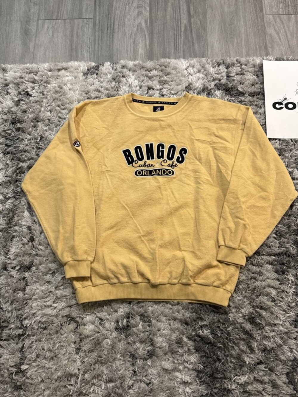 Bongo Yellow 90 S Bongos Cuban Cafe Orlando Men Large L Crewneck Sz LARGE